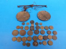 A collection of 17th, 18th and 19thC coin weights including guinea and sovereign examples,