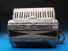 A 1950s 'small frame' Fontanella ladies model 120 bass piano accordion in grey pearloid finish (no