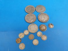 Four various English crowns comprising a 1902 Edward VII,