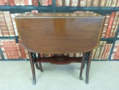 A 19thC crossbanded Sutherland table (L60.