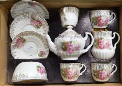 A boxed Edwardian child's tea set