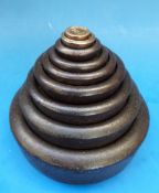 A run of Crane Foundry weights,