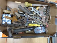 A quantity of vintage woodworking and other tools