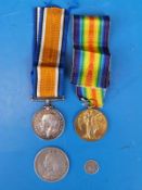 A pair of WW1 medals and ribbons 155577  SPR.