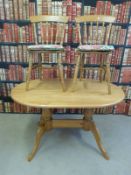 A pine table and two chairs (L153 x W90 x L80cm)