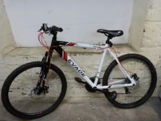 An Apollo 'Evade' mountain bike