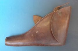 A leather WW1 pistol holster stamped with ministry mark & 'Timbers 1937' (33.