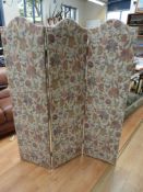 A three-fold room screen,