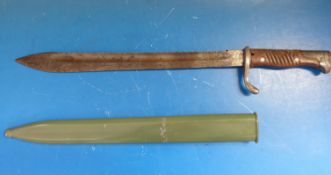 A WWI German saw back blade bayonet by Weyersberg & Co,