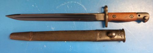 An Owen machine gun, Indian pattern bayonet made from 1907 blade, MK1 **,