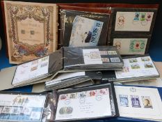 Five cover albums of GB  (including some presentation packs) and Royal Wedding colonial covers,
