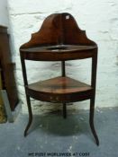 A Georgian corner wash stand