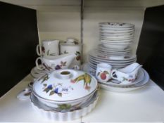 Thirty four pieces of Royal Worcester Evesham pattern dinnerware