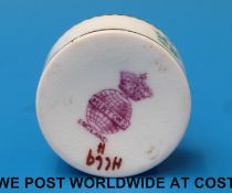 A hand-decorated Minton pomade pot (diameter 3.