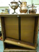 An oak bookcase with adjustable shelves (w106 x d30 x h121cm)