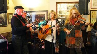 One hour concert by the Peeky Blinders, a Stroud based acoustic duo who play sweet harmonies,