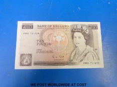 A ten pound 'Gill' banknote HW81 711476