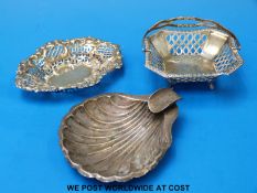 Three hallmarked silver bon bon and other dishes (weight 100g)