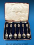 A set of six cased hallmarked silver spoons 'Kings of England' 1936 George V,