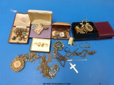 A quantity of costume jewellery to include a silver Albert, white metal Albert, silver ring,