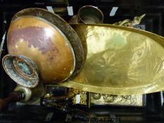 A quantity of brass, copper and other metalware to include lion mask door knockers,