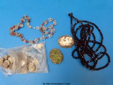 A 9ct gold carved shell cameo,