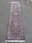 A runner on blue ground (360 x 84cm)