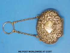 A small silver purse, B'ham 1906 (width 5.