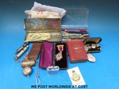 A quantity of collectables to include Victorian hallmarked silver agate topped propelling pencil,