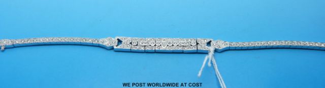 An 18ct white gold bracelet set with diamonds in the Art Deco style