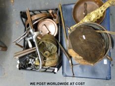 A quantity of mainly Georgian and Victorian metalware to include copper pans,