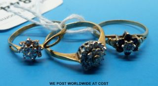 Two 9ct gold rings,