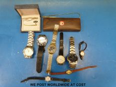 A quantity of watches