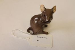 A Beswick Figure : Mouse, model 1678, gl