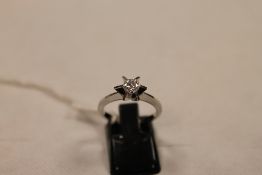 An 18ct white gold diamond solitaire ring, approximately 0.40ct, colour D/E, clarity VS. CONDITION