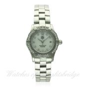 A LADIES STAINLESS STEEL & DIAMOND TAG HEUER AQUARACER BRACELET WATCH CIRCA 2010, REF. FX7418 D: