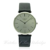 A GENTLEMAN'S STAINLESS STEEL LONGINES LE GRANDE CLASSIQUE AUTOMATIC WRIST WATCH CIRCA 1990s
D: