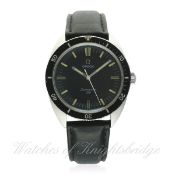 A GENTLEMAN'S STAINLESS STEEL OMEGA SEAMASTER 120 WRIST WATCH CIRCA 1969, REF. 135.027
D: Black dial