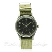 A RARE GENTLEMAN'S STAINLESS STEEL BRITISH MILITARY IWC MARK 10 W.W.W. WRIST WATCH CIRCA 1944 D: