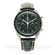 A GENTLEMAN'S STAINLESS STEEL OMEGA SPEEDMASTER PROFESSIONAL CHRONOGRAPH WRIST WATCH CIRCA 1999,