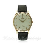 A RARE GENTLEMAN'S LARGE SIZE 18K SOLID PINK GOLD OMEGA WRIST WATCH CIRCA 1960
D: Silver 