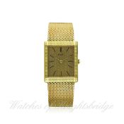 A GENTLEMAN'S 18K SOLID GOLD PIAGET BRACELET WATCH DATED 1970 FROM CASE BACK INSCRIPTION REF. 9151