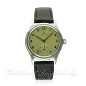 A GENTLEMAN'S STAINLESS STEEL OMEGA SUVERAN WRIST WATCH CIRCA 1940s, REF. 2400-4 ORIGINALLY