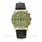 A GENTLEMAN'S 18K SOLID GOLD EXACTUS CHRONOGRAPHE SUISSE CHRONOGRAPH WRIST WATCH CIRCA 1940s, REF.