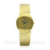 A LADIES 18K SOLID GOLD PATEK PHILIPPE BRACELET WATCH CIRCA 1970s, REF. 4104 1
D: Gold embossed dial