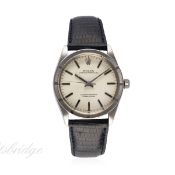 A GENTLEMAN'S STAINLESS STEEL ROLEX OYSTER PERPETUAL WRIST WATCH CIRCA 1967, REF. 1007
D: Silver