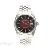 A GENTLEMAN'S STEEL & WHITE GOLD ROLEX OYSTER PERPETUAL DATEJUST WRIST WATCH CIRCA 1970, REF. 1601