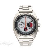 A GENTLEMAN'S STAINLESS STEEL OMEGA SEAMASTER 