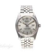A RARE GENTLEMAN'S STEEL & WHITE GOLD ROLEX OYSTER PERPETUAL DATEJUST BRACELET WATCH CIRCA 1977,