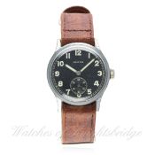A GENTLEMAN'S GERMAN MILITARY BUREN WRIST WATCH CIRCA 1940
D: Black dial with luminous Arabic